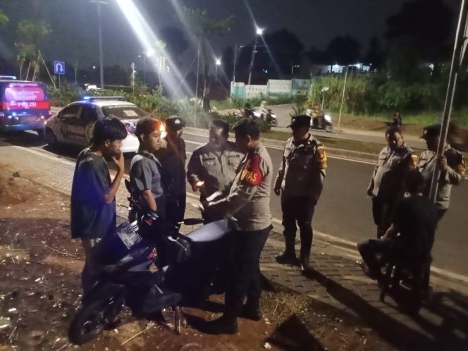 
					Operasi Berantas Jaya 2026, Polsek Serpong Gelar Razia dan Patroli Mobile
