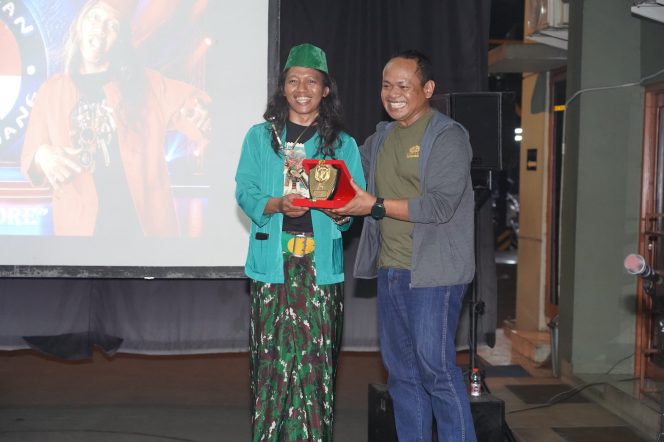 
					Korem 052/Wijayakrama Gelar Nobar Final Piala Dunia FIFA 2026, Perkokoh Kebersamaan dan Kemanunggalan TNI-Rakyat