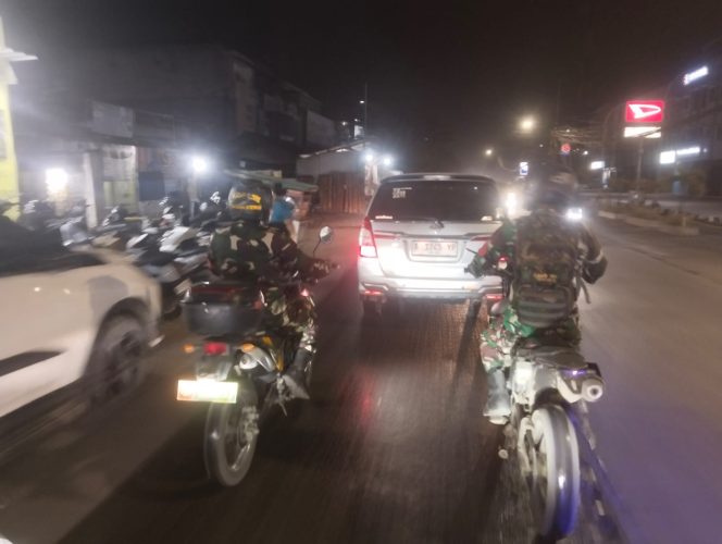 
					Koramil 11/Pasar Kemis Gelar Patroli Jalan Kaki dan Berkendara Maung, Jaga Keamanan Wilayah