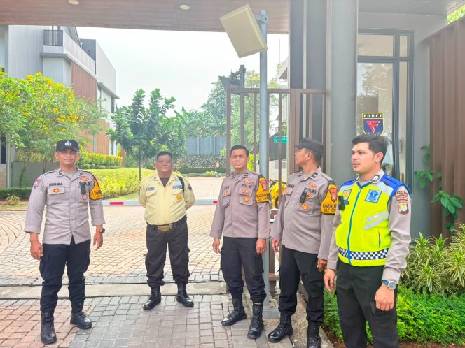 
					Patroli Cipta Kondisi dan KRYD Polsek Pagedangan Hadirkan Rasa Aman di Tengah Aktivitas Masyarakat