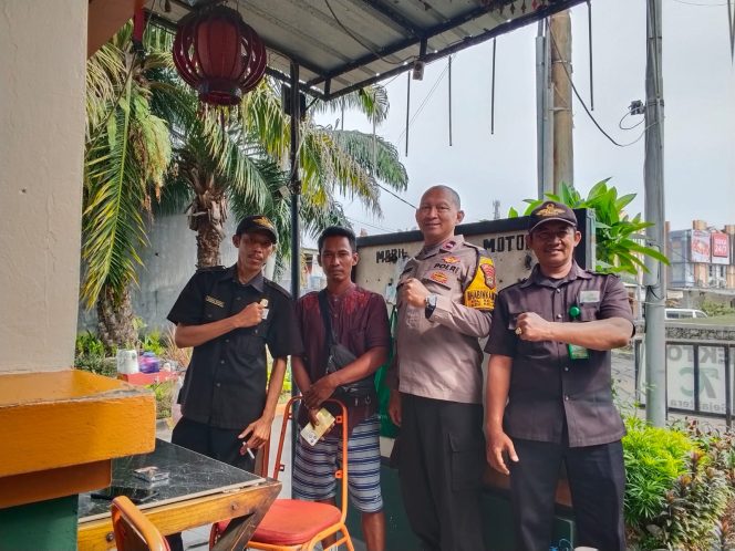 
					Bhabinkamtibmas Kelapa Dua Perkuat Jakarta On The Spot Melalui DDS dan Cooling System, Ajak Warga Jaga Kamtibmas