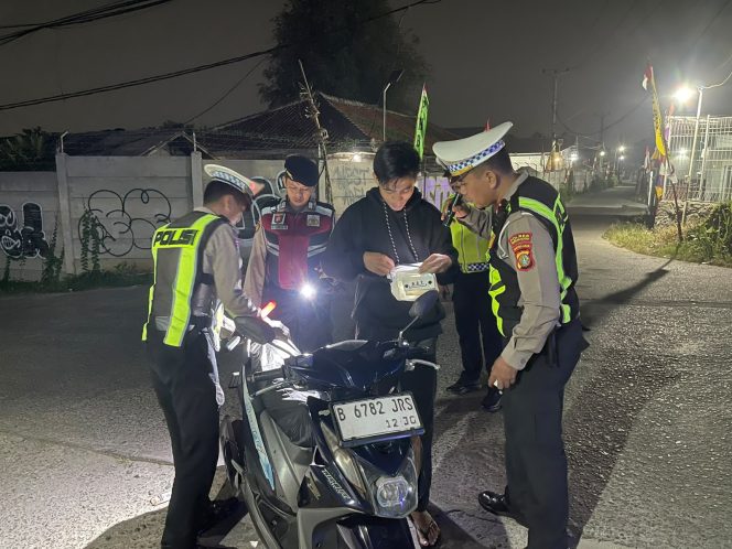 
					Antisipasi Tawuran dan Balap Liar, Polsek Curug Gelar Razia Stasioner