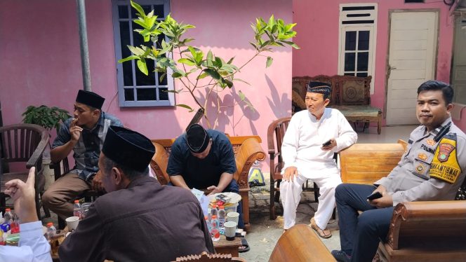 
					Bhabinkamtibmas Lengkong Karya Laksanakan Cooling System dan KRYD melalui Jaga Jakarta+ On The Spot