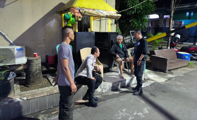 
					JagaJakarta On The Spot Polsek Kelapa Dua Perkuat Sinergi dengan Security, Jaga Wilayah Tetap Kondusif