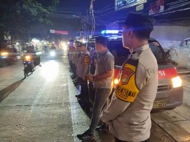 
					Patroli KRYD Skala Sedang Polsek Legok, Cegah Gangguan Kamtibmas