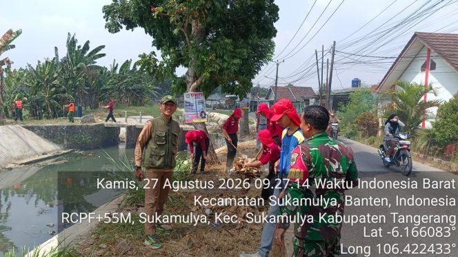 
					Perkuat Budaya Kebersihan, Satgas Sampah Koramil Berikan Edukasi