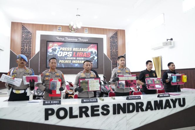 
					Polres Indramayu Rilis Hasil Operasi Libas Lodaya 2026, 12 Laporan Polisi Berhasil di Ungkap