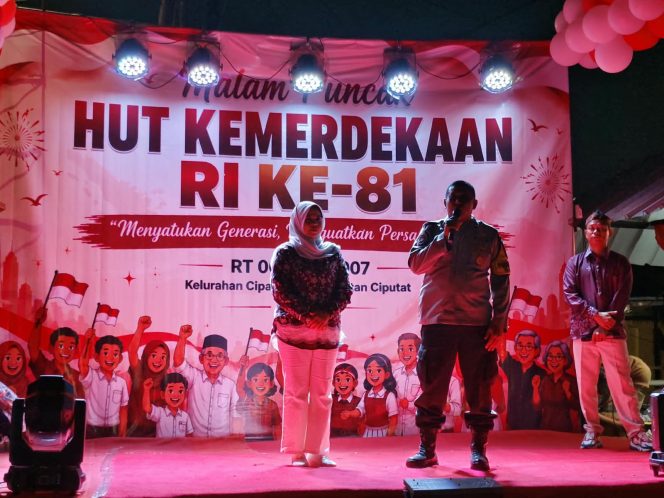
					Semarak HUT RI ke-81, Bhabinkamtibmas Cipayung Hadir Pastikan Kegiatan Warga Berlangsung Aman