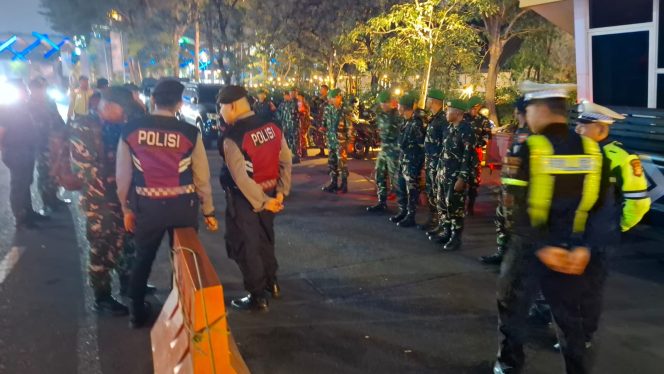 
					Sinergi Tiga Pilar, Polsek Kelapa Dua Perkuat Patroli Malam Ciptakan Wilayah Aman dan Kondusif