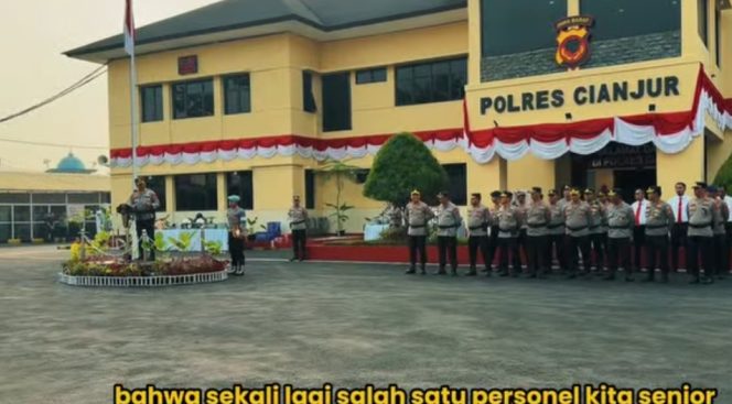 
					AKP Amir Said Resmi Sandang Pangkat Kompol, Kapolres Cianjur Tekankan Profesionalisme dan Pelayanan Terbaik