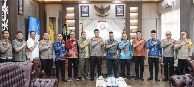 
					Universitas Palangka Raya Perkuat SDM Polri Lewat Pusat Studi Kepolisian