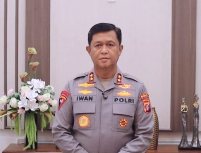
					Cegah ISPA, Kapolda Kalteng Imbau Warga Gunakan Masker Saat Beraktivitas di Luar Rumah