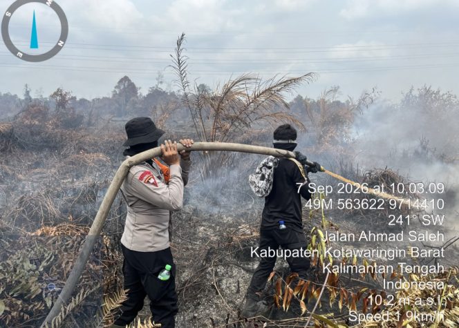 
					Brimob Kalteng Gerak Cepat Padamkan Karhutla di Kotawaringin Barat