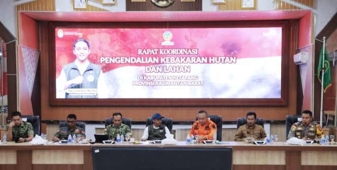 
					Mewakili Kapolres Ketapang, Wakapolres Ketapang Ikuti Kunjungan Kerja Menteri Kehutanan RI, Bahas Pengendalian Karhutla